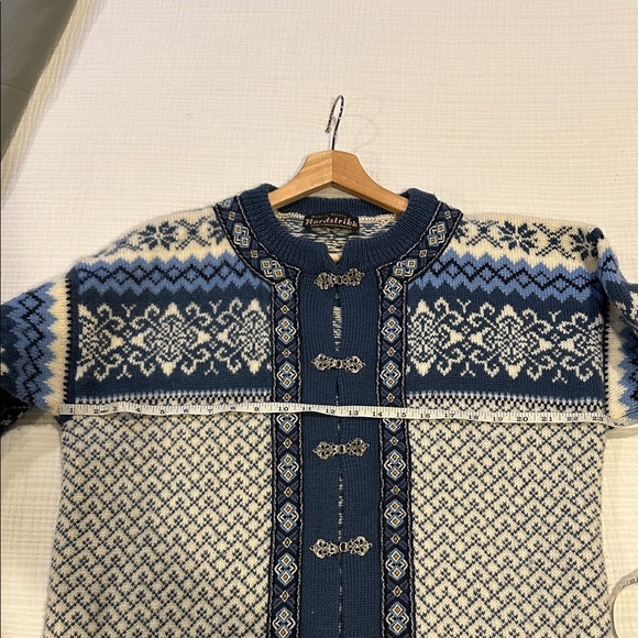 Vintage NORDSTRIKK Norway nordic wool metal clasp cardigan sweater LARGE - Picture 13 of 16